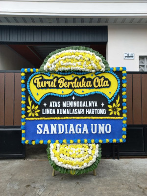 Papan Bunga Duka di Kusan Hulu