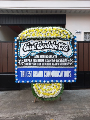Papan Bunga Duka di Kusan Hulu